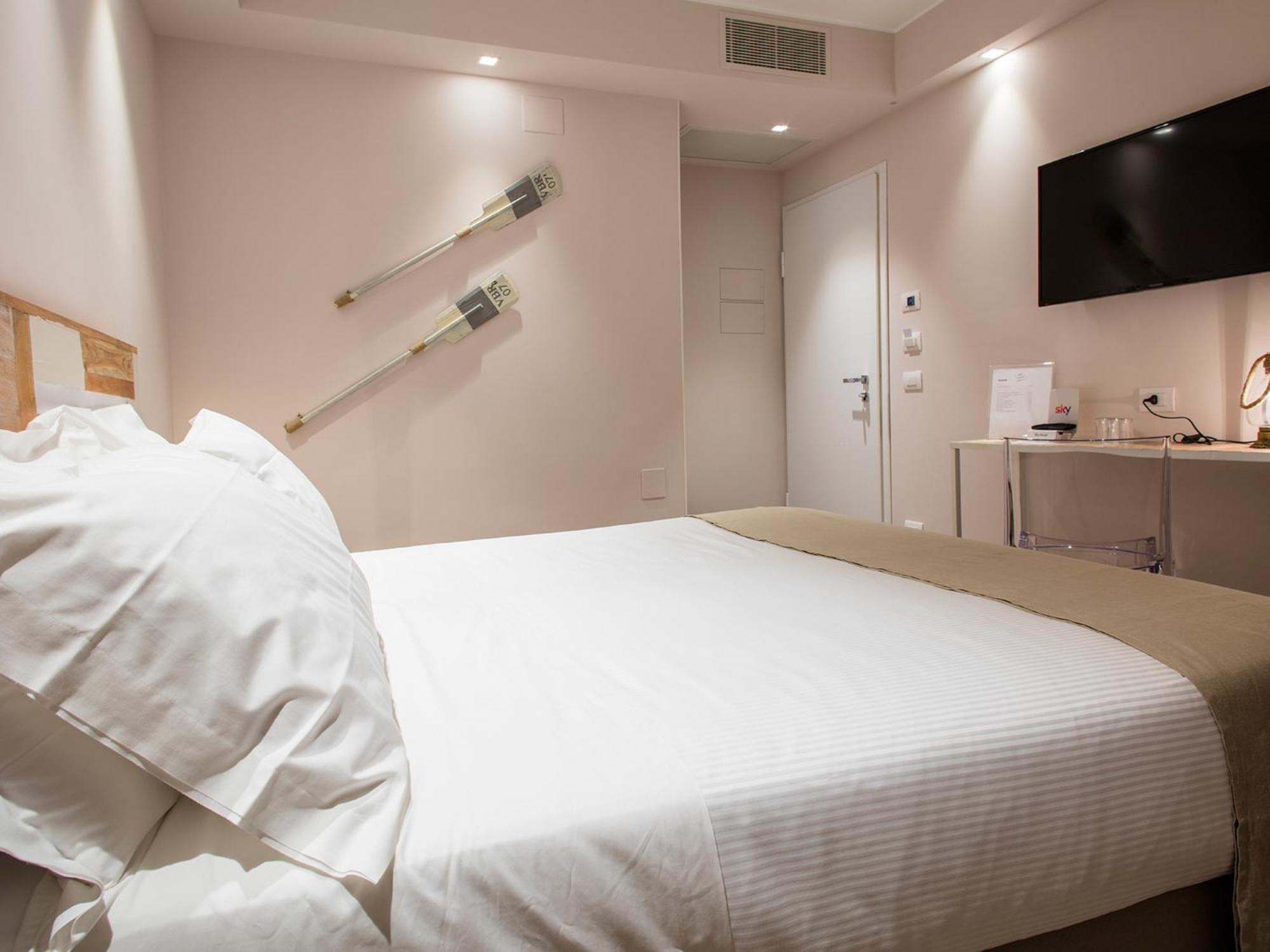 Mane Boutique Hotel Roseto degli Abruzzi Szoba fotó
